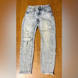 Light Wash Distressed Skinny Jeans
